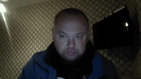 rob18997 online show from February 2026 06:25:01 PM