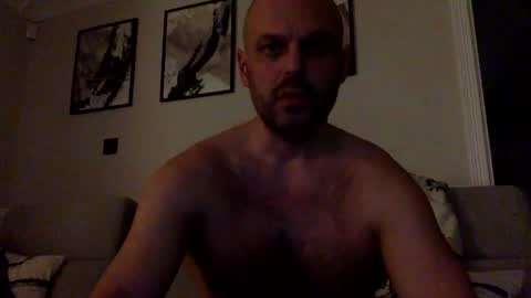 rob253959 online show from November 2025 11:29:01 PM