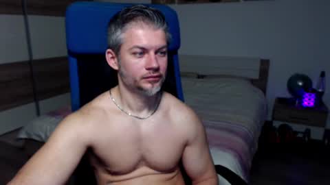 robbyshawz online show from January 2025 09:48:01 AM