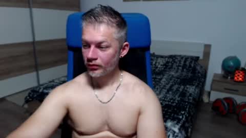 Snapshot of robbyshawz chatting on June 2026 05:21:02 AM robbyshawz online show from June 2026 05:21:02 AM