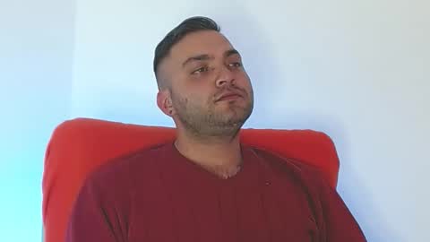 Stiven - online show from October 2025 07:49:01 PM