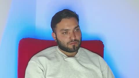 Stiven - online show from February 2026 05:15:01 AM