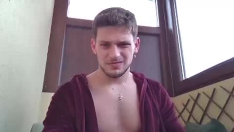 Roberto online show from February 2025 08:09:01 AM