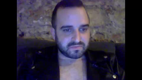 Snapshot of robertoredo chatting on January 2025 06:59:02 PM Roberto online show from January 2025 06:59:02 PM