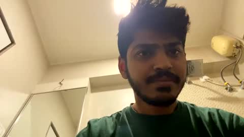 Robertsalia online show from February 2025 11:26:01 PM