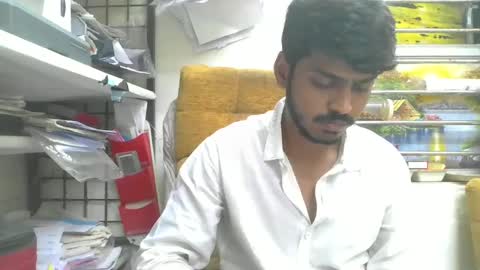 Robertsalia online show from February 2025 12:28:01 PM