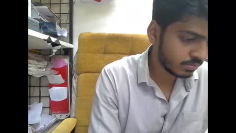 Robertsalia online show from October 2025 12:17:02 PM