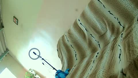 Snapshot of robertuxx chatting on December 2024 06:37:02 PM BRAZILIAN BOY online show from December 2024 06:37:02 PM