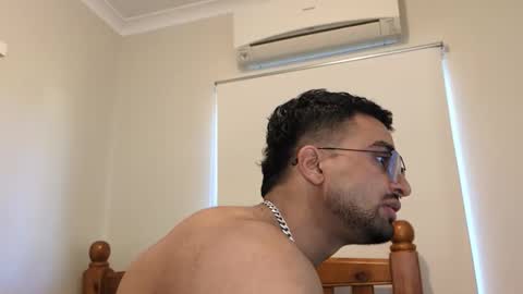 Snapshot of robin1036 chatting on April 2026 02:47:01 AM robin1036 online show from April 2026 02:47:01 AM