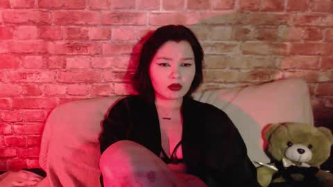 Snapshot of robin_harrington chatting on March 2026 06:54:01 PM Ronin online show from March 2026 06:54:01 PM