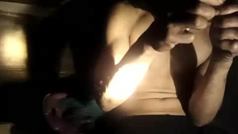 R online show from October 2025 04:23:02 AM