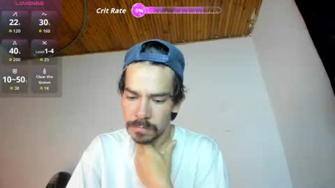 Snapshot of robindominique chatting on June 2026 01:04:02 AM Robin online show from June 2026 01:04:02 AM