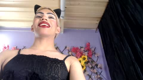 Margot Ferrer online show from July 2026 06:11:02 AM