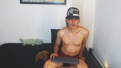 Robisson Zack online show from November 2025 10:10:02 PM