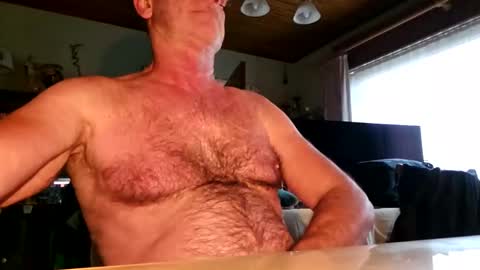 Snapshot of robke1966 chatting on December 2024 10:47:01 AM robke1966 online show from December 2024 10:47:01 AM