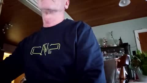 Snapshot of robke1966 chatting on January 2025 01:11:01 PM robke1966 online show from January 2025 01:11:01 PM