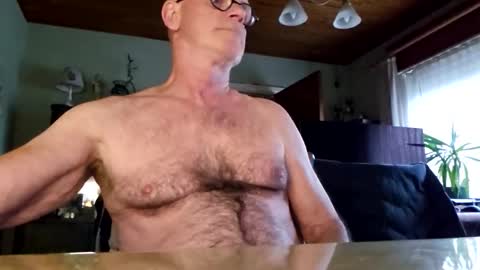 Snapshot of robke1966 chatting on February 2026 07:39:02 AM robke1966 online show from February 2026 07:39:02 AM