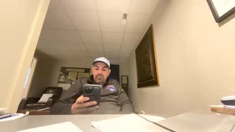 roblatino12 online show from December 2024 06:52:02 PM