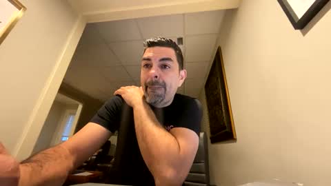 roblatino12 online show from February 2025 10:55:02 PM