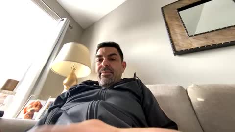 roblatino12 online show from February 2025 01:55:02 PM