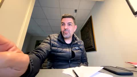 roblatino12 online show from February 2025 03:36:02 PM