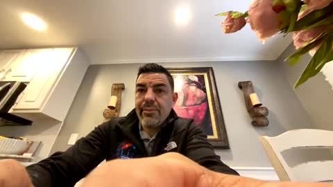 roblatino12 online show from February 2025 01:10:01 PM