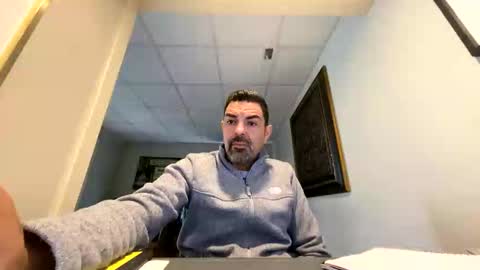 roblatino12 online show from November 2025 03:33:02 PM