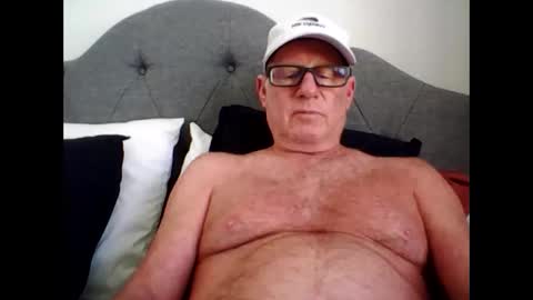 Snapshot of robo0000 chatting on April 2026 09:01:02 PM robo0000 online show from April 2026 09:01:02 PM