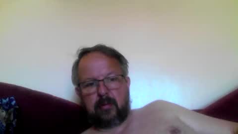 Snapshot of robxx32 chatting on April 2026 12:51:02 PM robxx32 online show from April 2026 12:51:02 PM