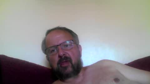 Snapshot of robxx32 chatting on July 2026 01:48:01 PM robxx32 online show from July 2026 01:48:01 PM