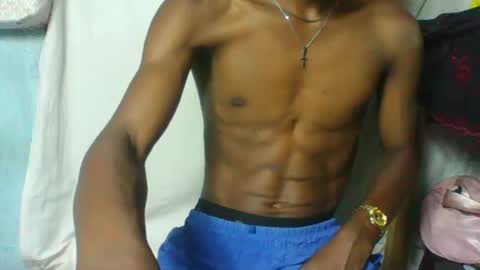 rocardo1510 online show from March 2025 06:00:01 PM