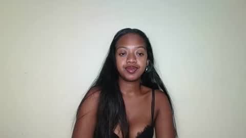 rochellinah online show from May 2026 02:29:02 AM