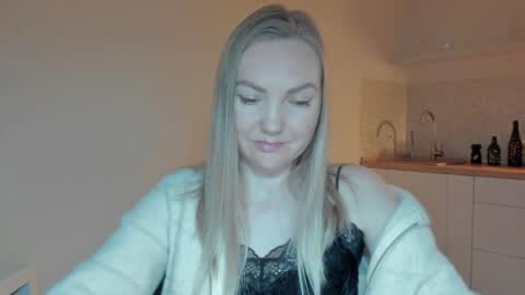 Snapshot of rock__baby chatting on June 2026 11:46:01 PM rock__baby online show from June 2026 11:46:01 PM