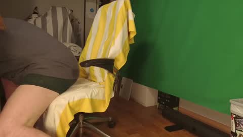 Snapshot of rockarit chatting on December 2024 03:33:02 PM Rockarit online show from December 2024 03:33:02 PM