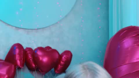 Lina and Den online show from February 2026 07:04:02 AM