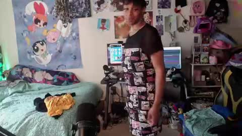 Roellii  Pinky online show from July 2026 05:04:02 PM