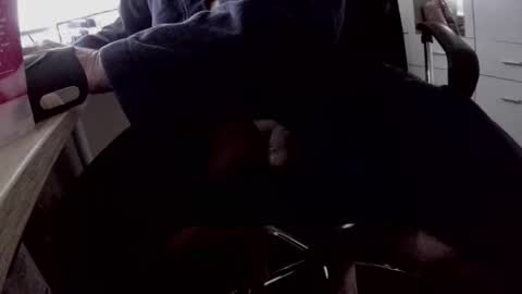 roger_peter online show from March 2026 06:52:01 AM