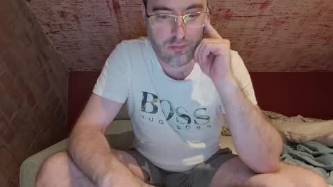 Snapshot of rogersand88 chatting on May 2026 10:07:01 PM rogersand88 online show from May 2026 10:07:01 PM