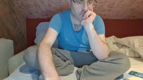 Snapshot of rogersand88 chatting on June 2026 09:57:01 PM rogersand88 online show from June 2026 09:57:01 PM