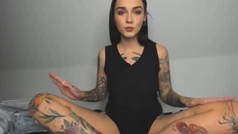 Snapshot of rokiinbaby chatting on December 2024 08:40:02 PM rokiinbaby online show from December 2024 08:40:02 PM