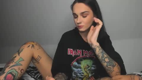 Snapshot of rokiinbaby chatting on December 2024 08:43:02 PM rokiinbaby online show from December 2024 08:43:02 PM