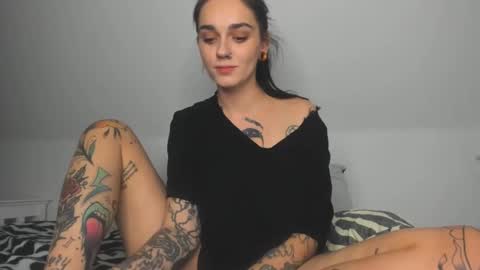 Snapshot of rokiinbaby chatting on January 2025 12:19:02 AM rokiinbaby online show from January 2025 12:19:02 AM