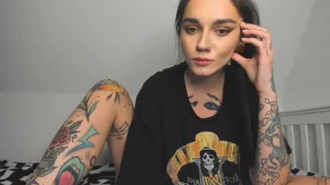 Snapshot of rokiinbaby chatting on January 2025 11:43:01 PM rokiinbaby online show from January 2025 11:43:01 PM