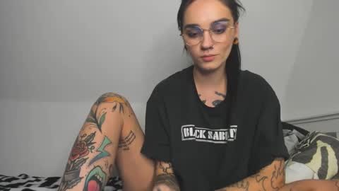 Snapshot of rokiinbaby chatting on January 2025 11:50:02 PM rokiinbaby online show from January 2025 11:50:02 PM