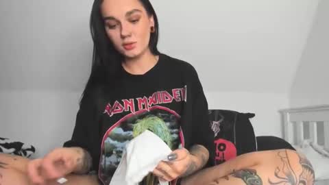 Snapshot of rokiinbaby chatting on January 2026 08:45:01 PM rokiinbaby online show from January 2026 08:45:01 PM