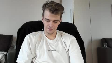 taylor fox online show from February 2025 11:30:01 AM