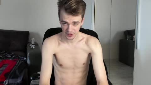 taylor fox online show from February 2025 10:41:01 AM