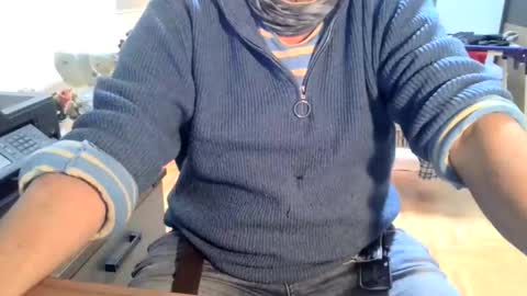 Snapshot of rolandloser1000 chatting on February 2025 05:12:01 PM rolandloser1000 online show from February 2025 05:12:01 PM