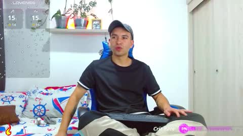 rolos_hot32 online show from October 2025 08:10:01 PM