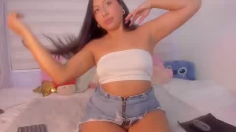 Snapshot of romaat chatting on January 2025 11:54:01 PM Catalina online show from January 2025 11:54:01 PM